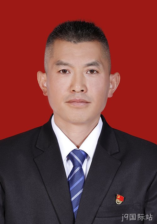 封刚